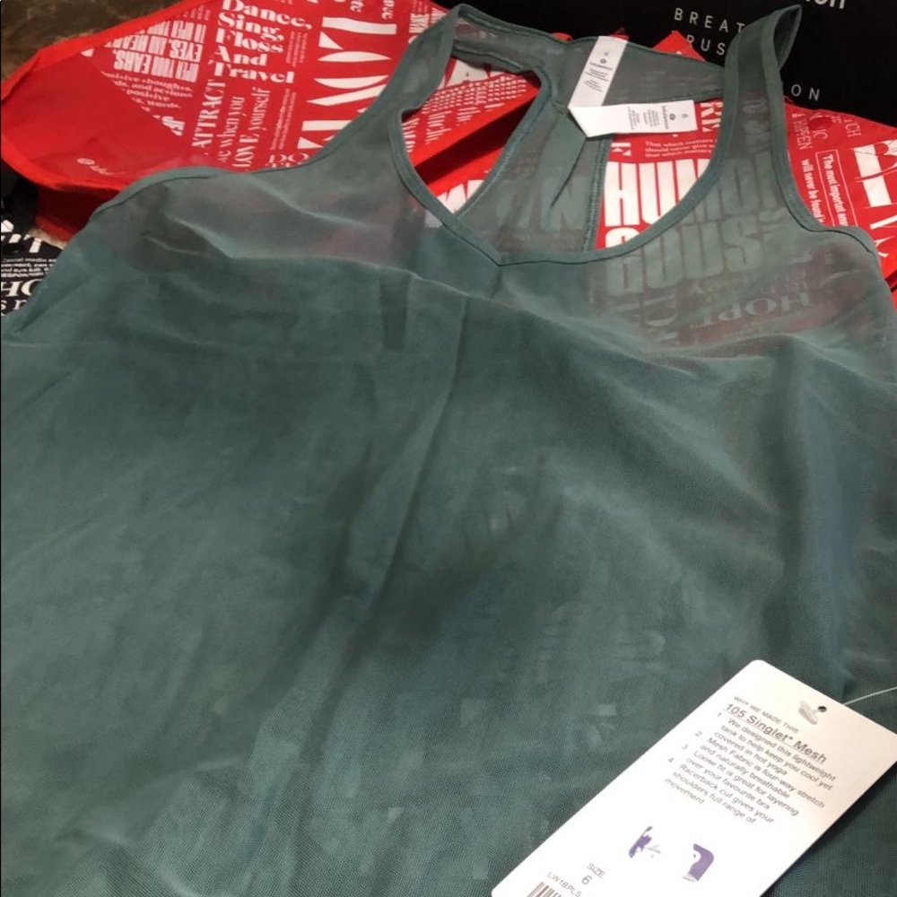 🆕 Lululemon 105 Singlet Mesh - olive green - NWT